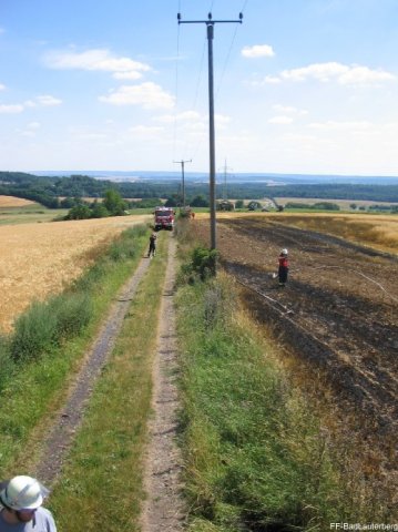 2010_07_19 Brand eines Getreidefeldes bei Osterhagen 013